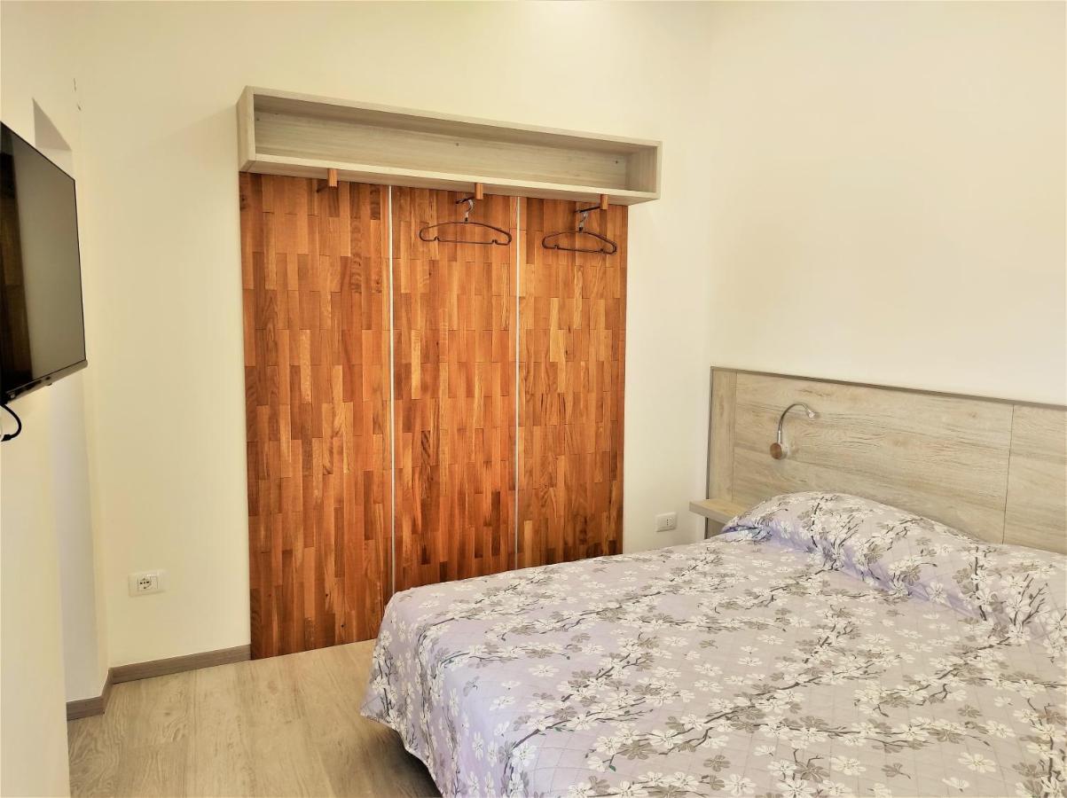 Edesia Apartment- Ortigia Holidays سيراكوزا المظهر الخارجي الصورة